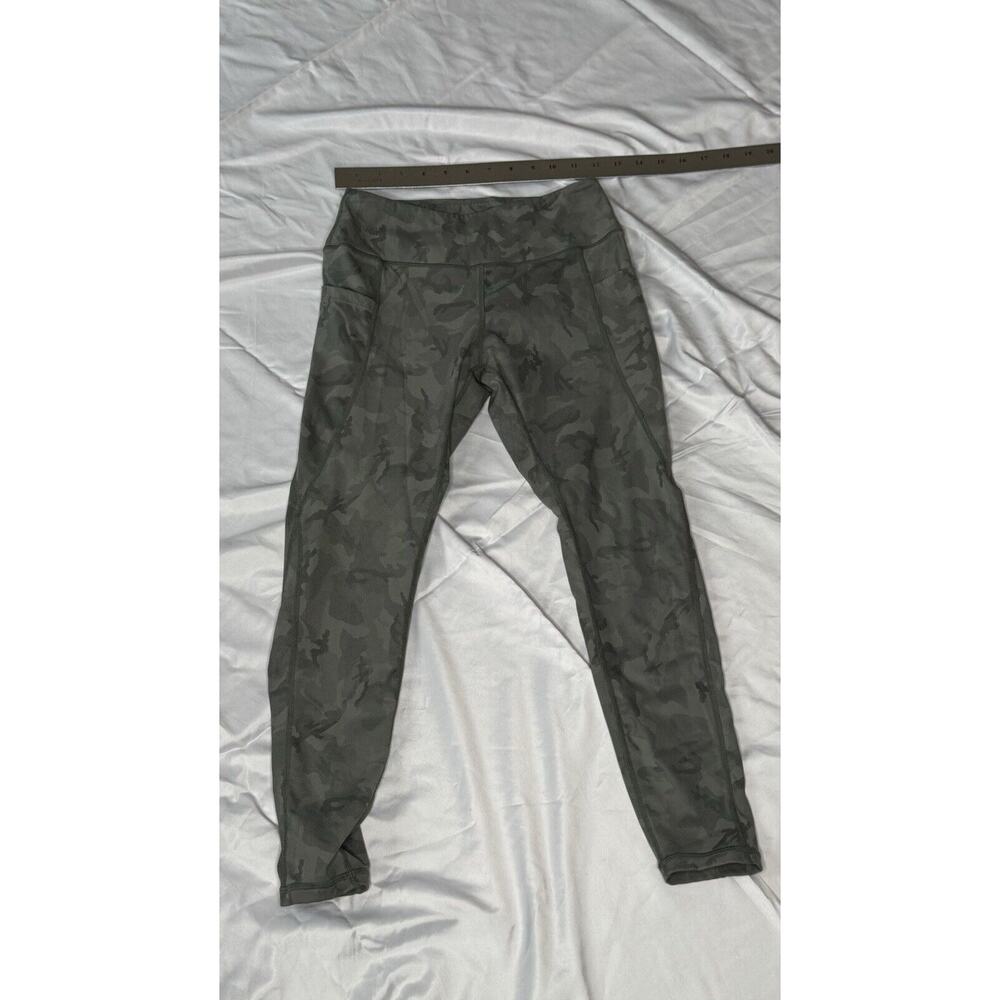Curves N Combat Boots Crop Leggings S‎ Camo With Pockets Mid-Rise Stretch Nylon